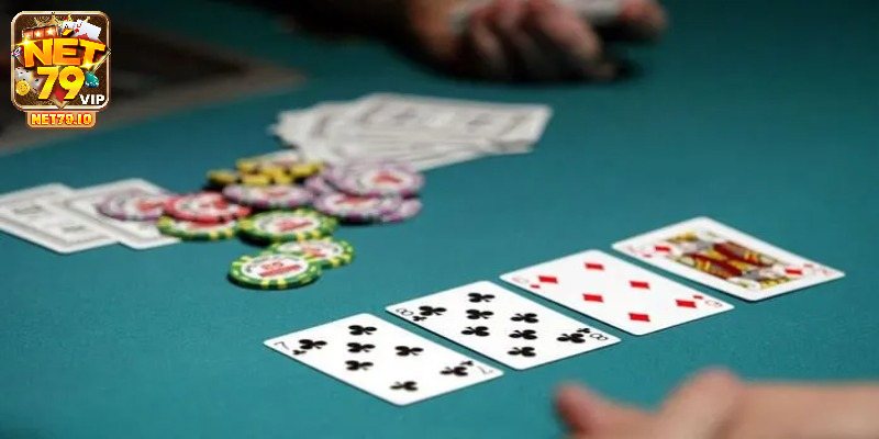 Tìm hiểu về cù lũ trong poker